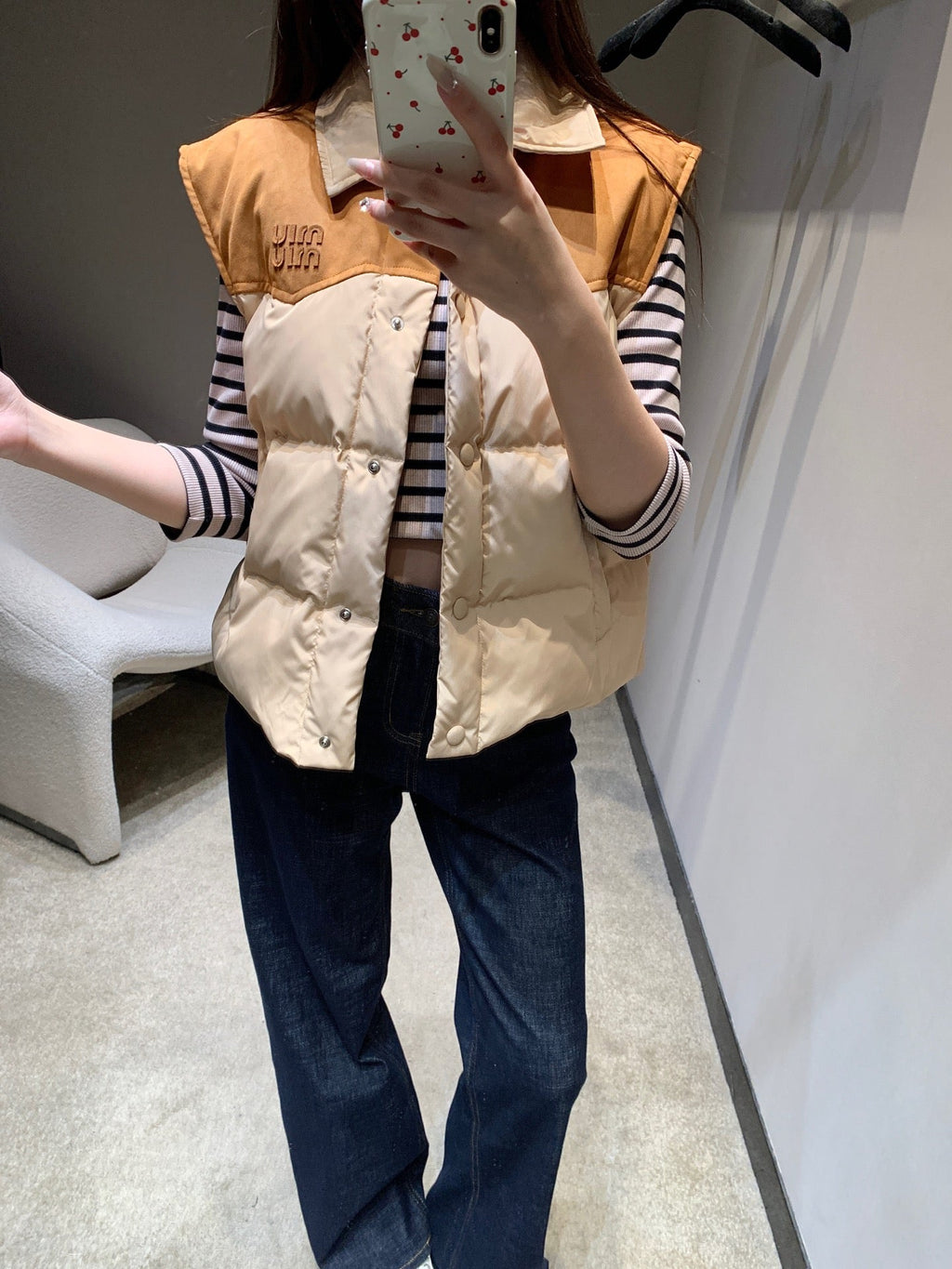 MIUMIU DOWN VEST STYLE 724