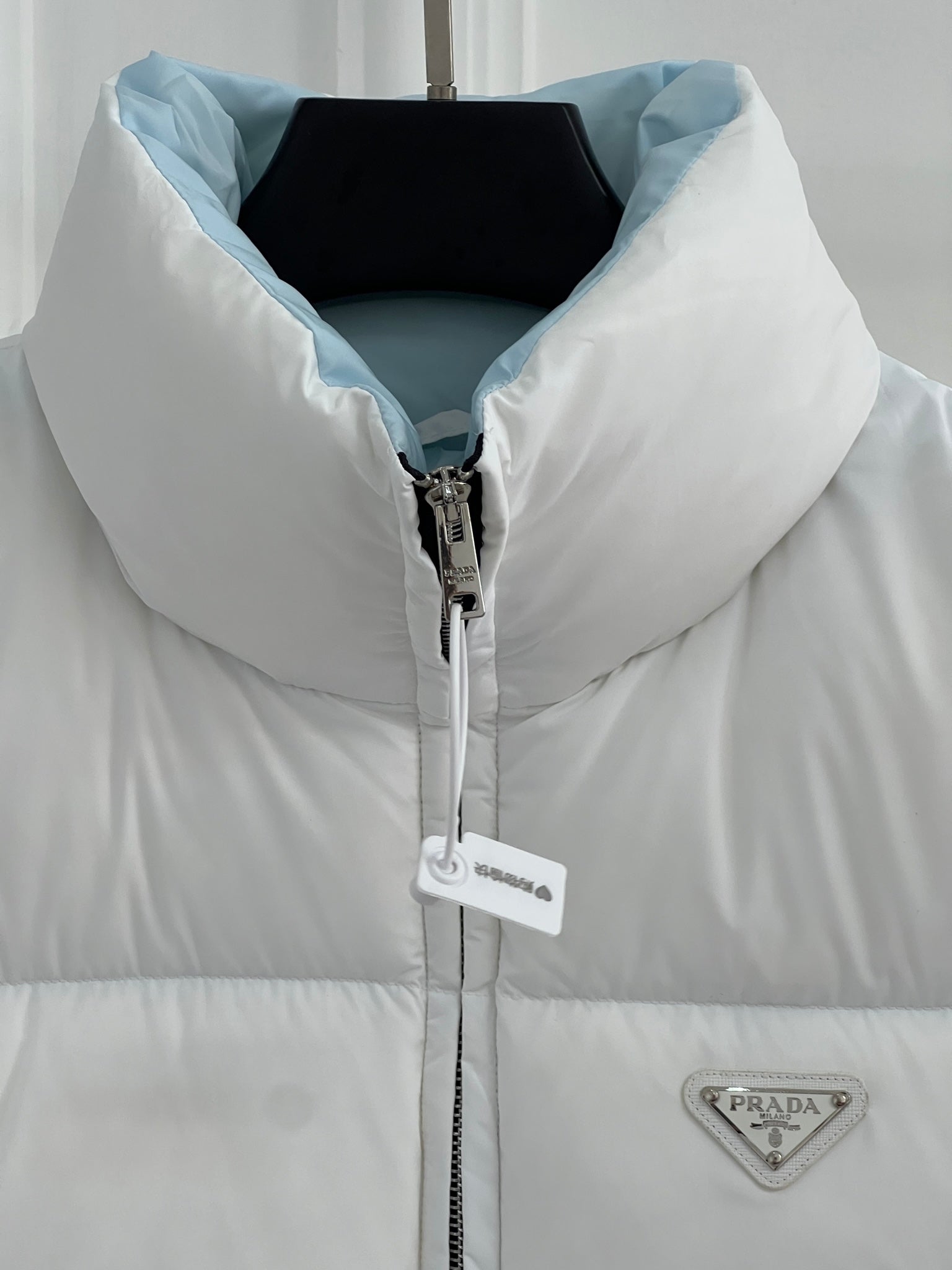 PRADA 25S DOWN JACKET 449