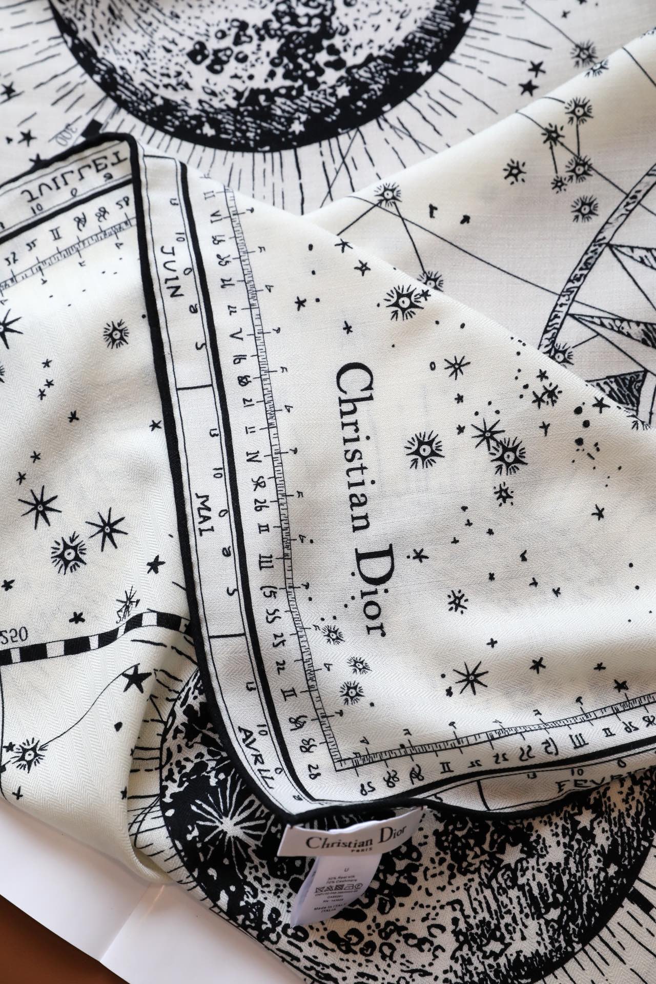 DIOR SQUARE SCARF 140 CM IN WHITE MIX BLACK MONOGRAM SILK 393135