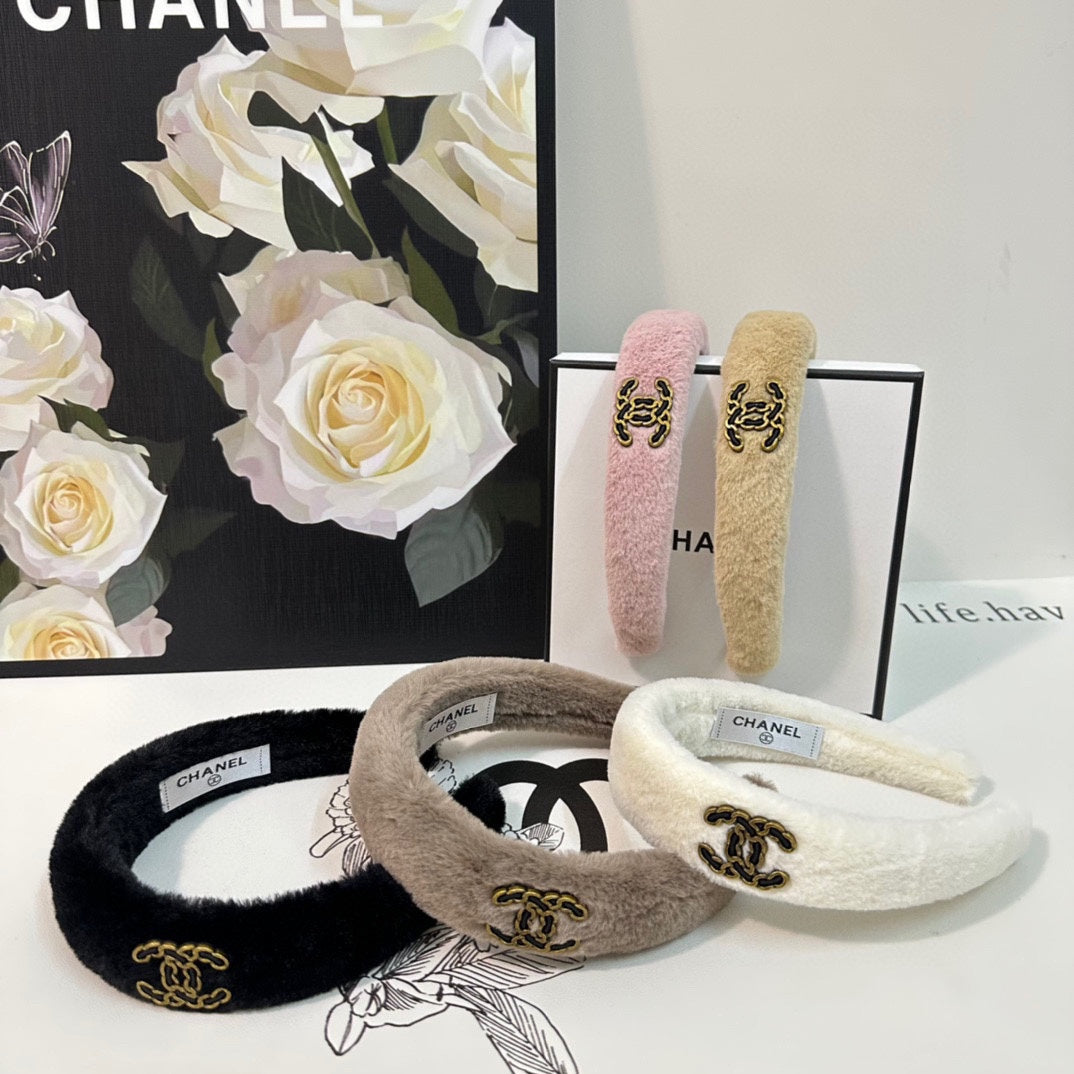 CHANEL BISCOTTI YELLOW SHEARLING HEADBAND 151382