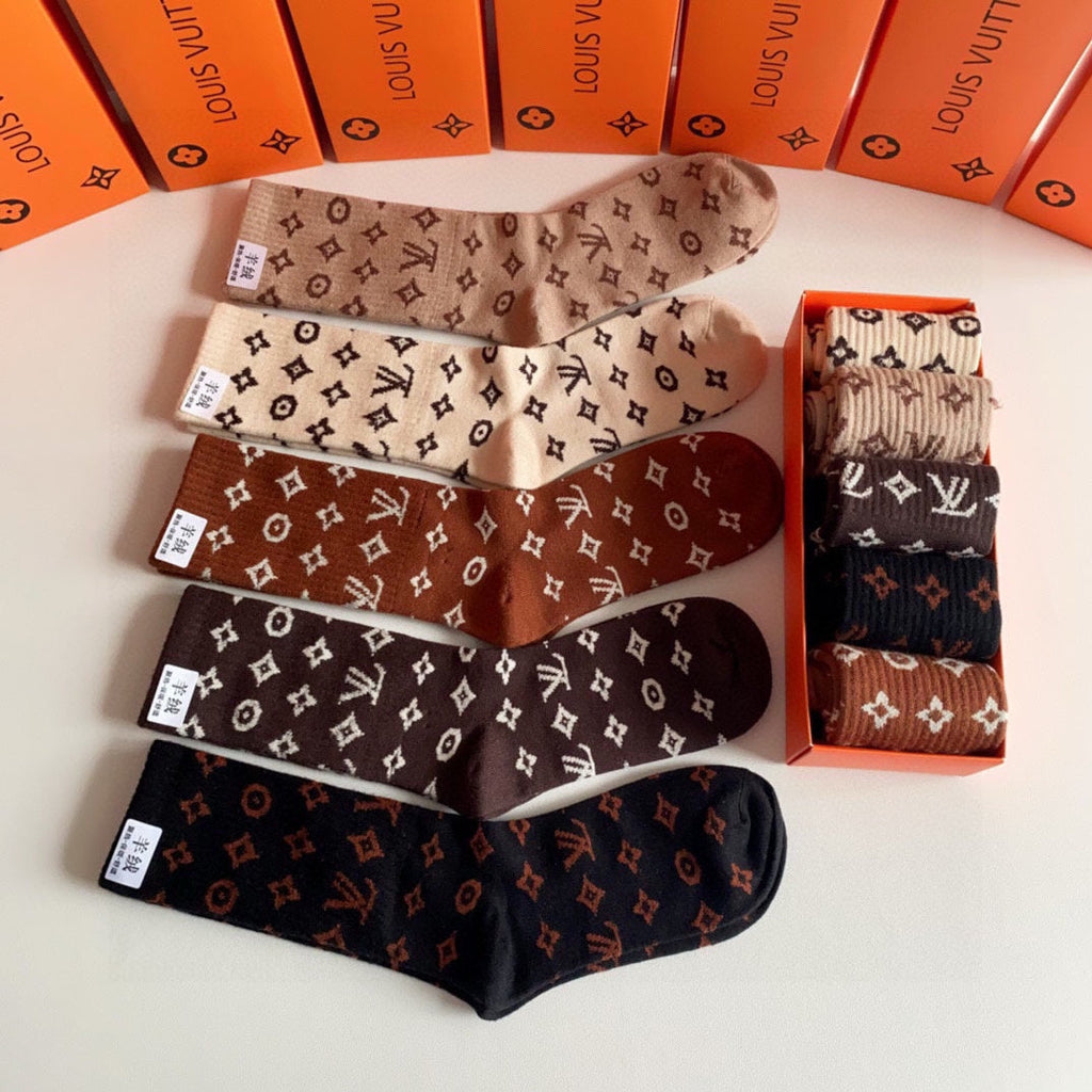 LOUIS VUITTON CREW SOCKS 192005 (1 BOX)