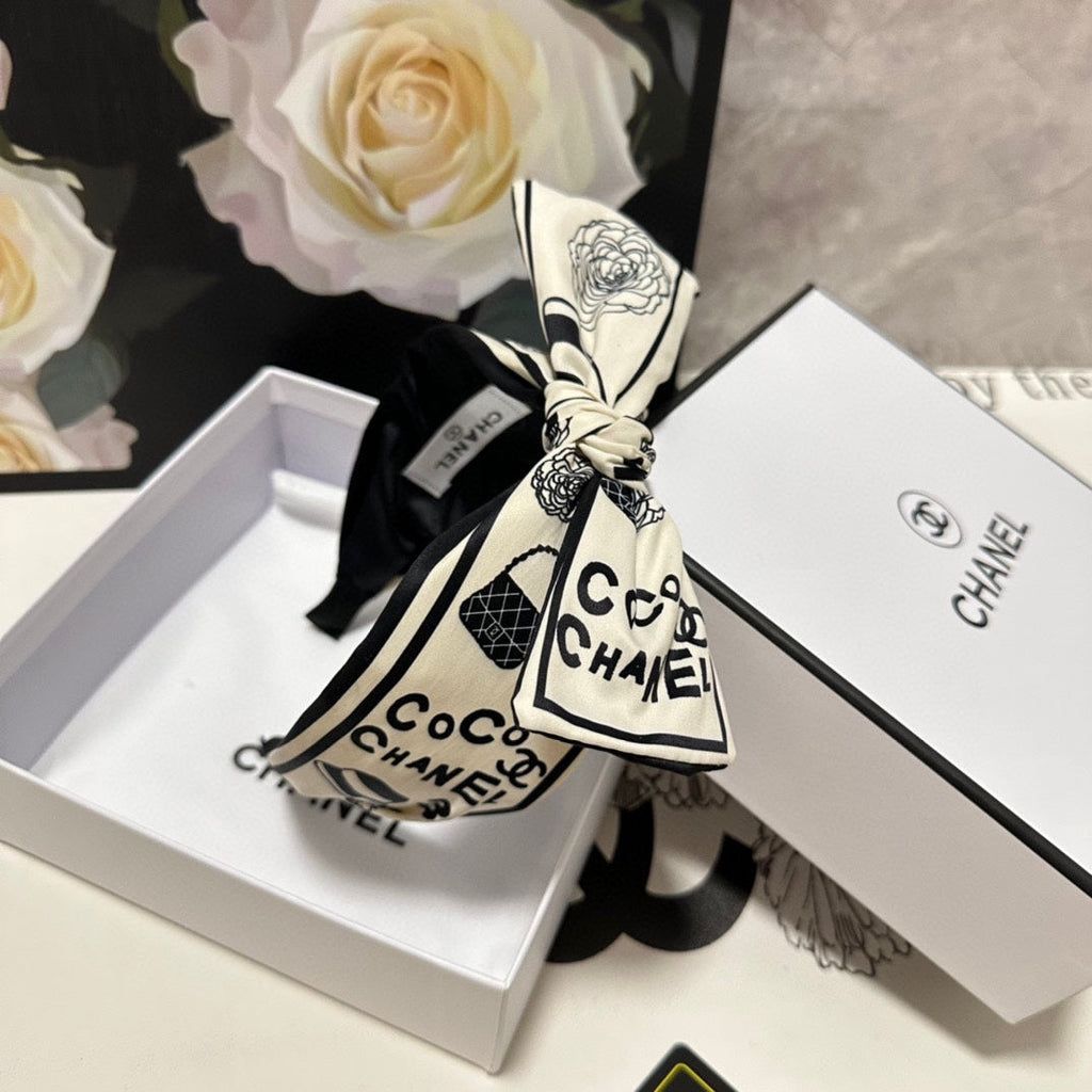 CHANEL WHITE MIX BLACK SILK HEADBAND 168589