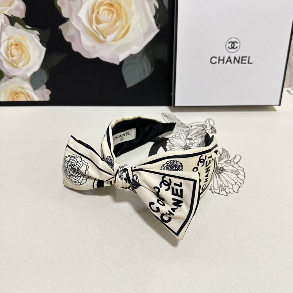 CHANEL WHITE MIX BLACK SILK HEADBAND 168589