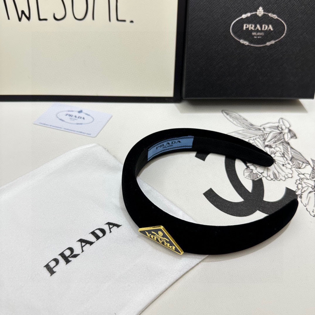 PRADA THICK HEADBAND IN BLACK VELVET 299364