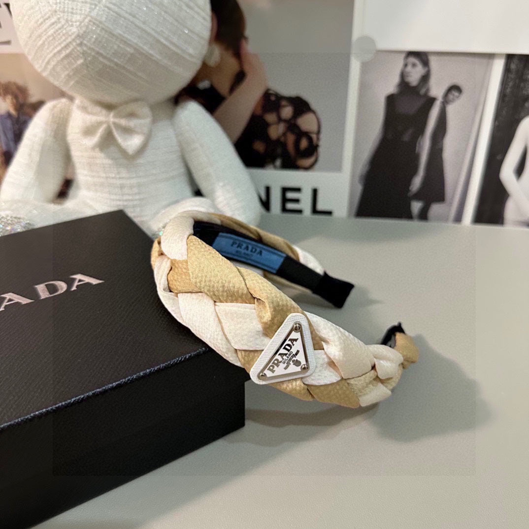 PRADA BRAIDED HEADBAND IN WHITE AND BEIGE FABRIC 316686