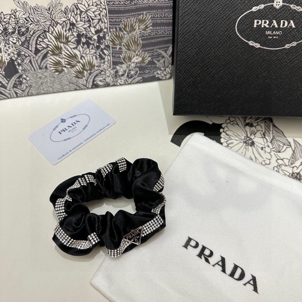 PRADA SCRUNCHIE IN BLACK VELVET WITH CRYSTAL CHAIN 369301