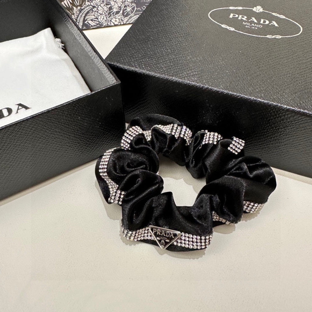 PRADA SCRUNCHIE IN BLACK VELVET WITH CRYSTAL CHAIN 369301