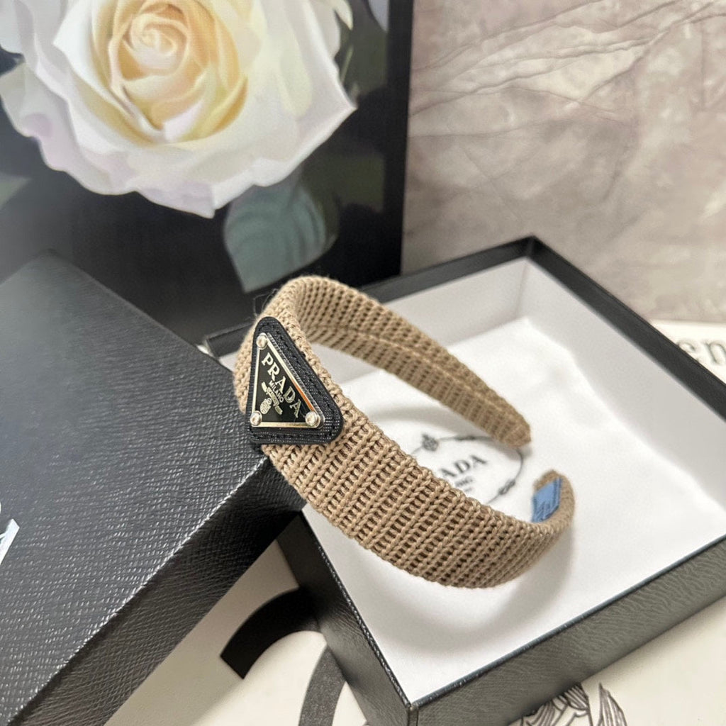 PRADA HAIRBAND IN DESERT BROWN KNITTED WOOL 381466
