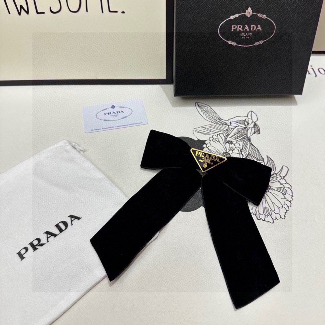 PRADA BOW HAIR CLIP IN BLACK VELVET 406114
