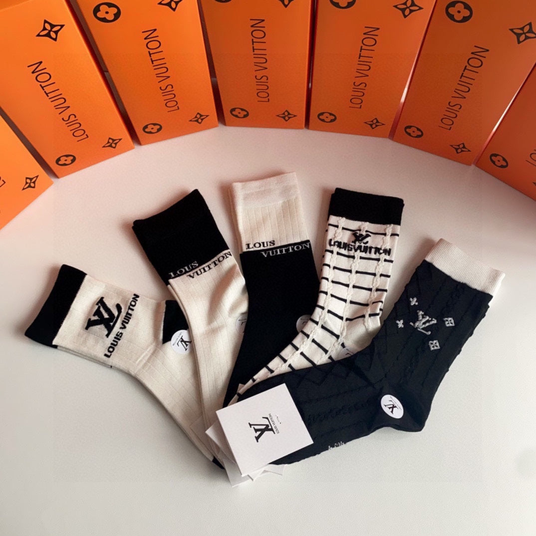 LOUIS VUITTON CREW SOCKS 410985 (1 BOX)