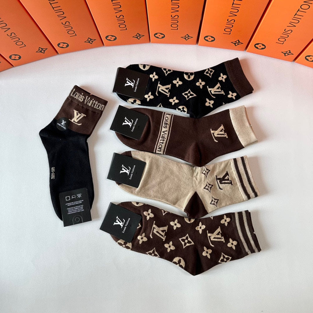 LOUIS VUITTON CREW SOCKS 410990 (1 BOX)