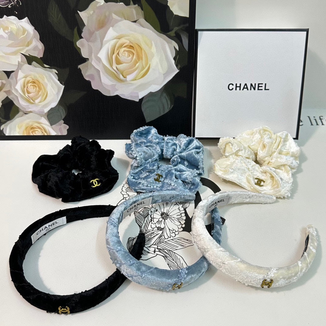 CHANEL SKY BLUE VELVET TWO-PIECE SET 412457