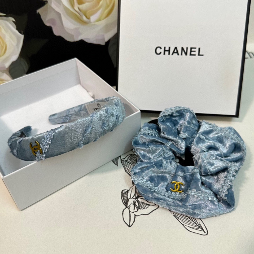 CHANEL SKY BLUE VELVET TWO-PIECE SET 412457