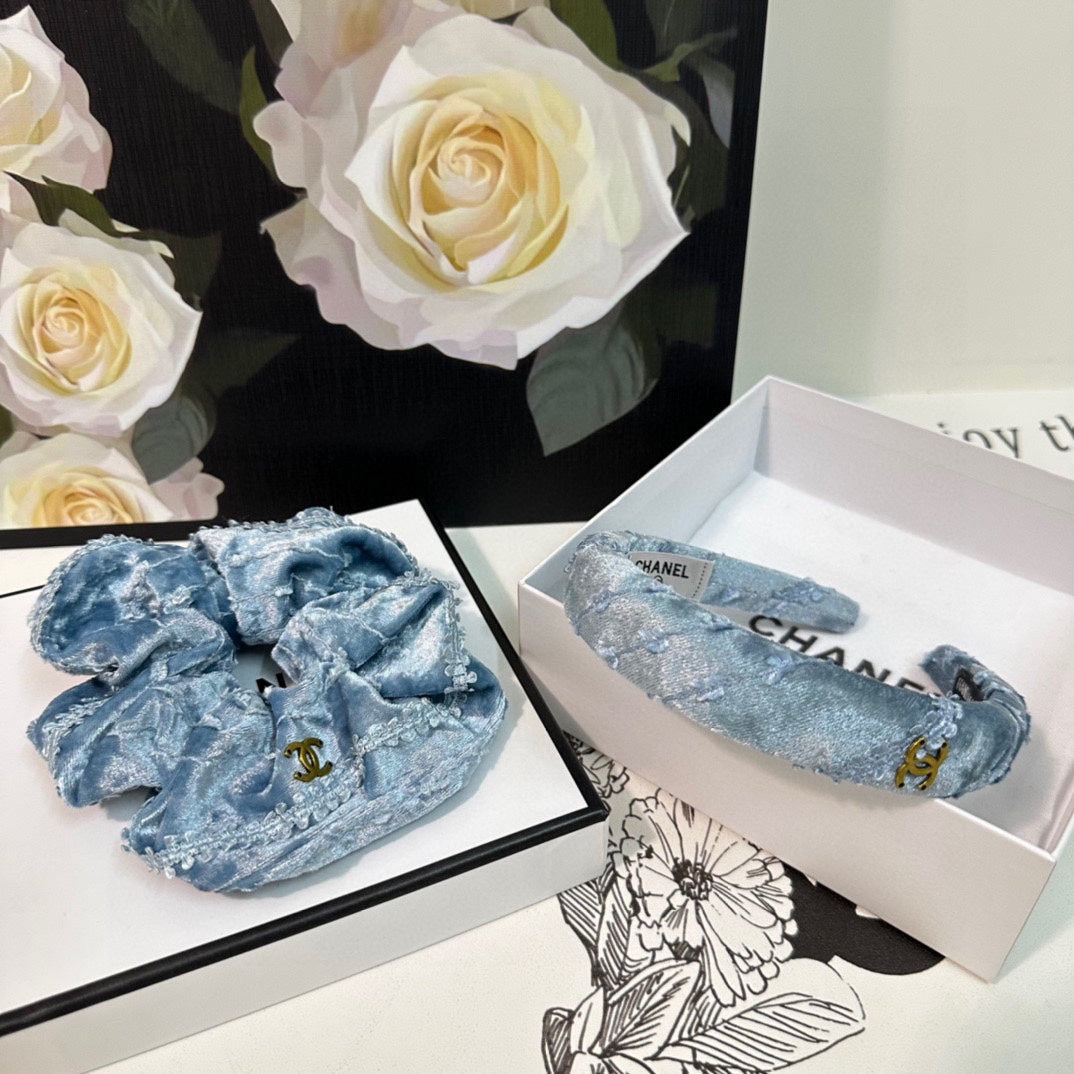 CHANEL SKY BLUE VELVET TWO-PIECE SET 412457