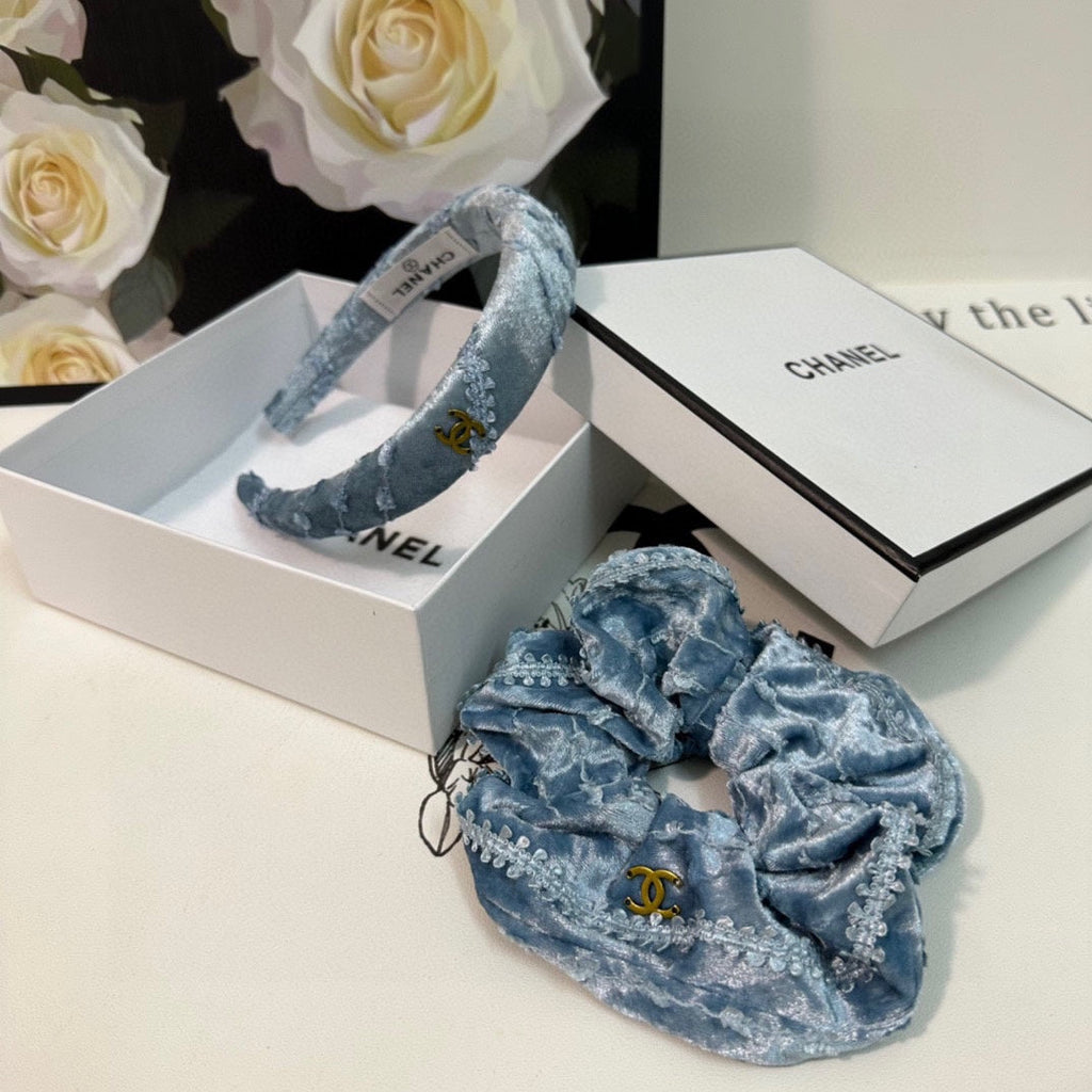 CHANEL SKY BLUE VELVET TWO-PIECE SET 412457