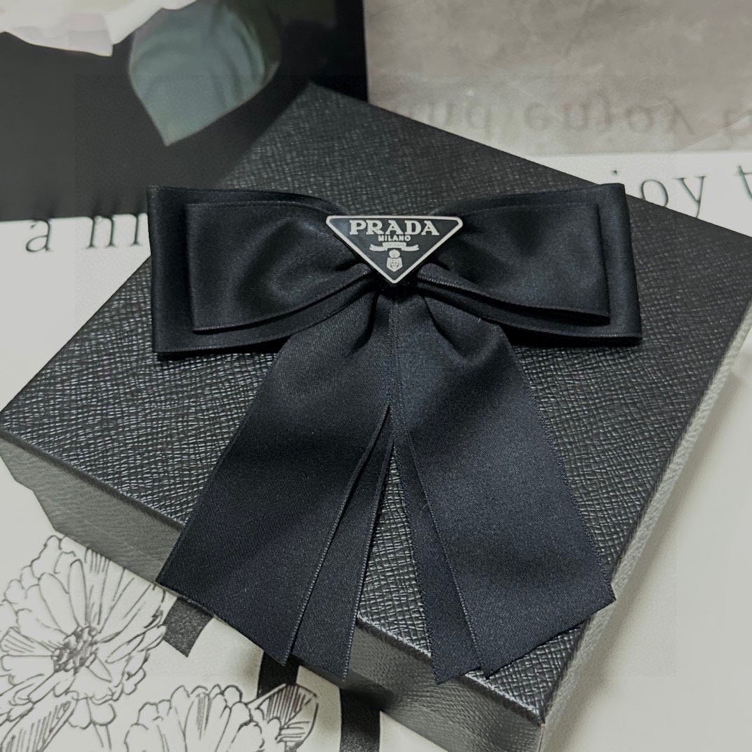 PRADA BOW HAIR CLIP IN BLACK RE-NYLON 423593