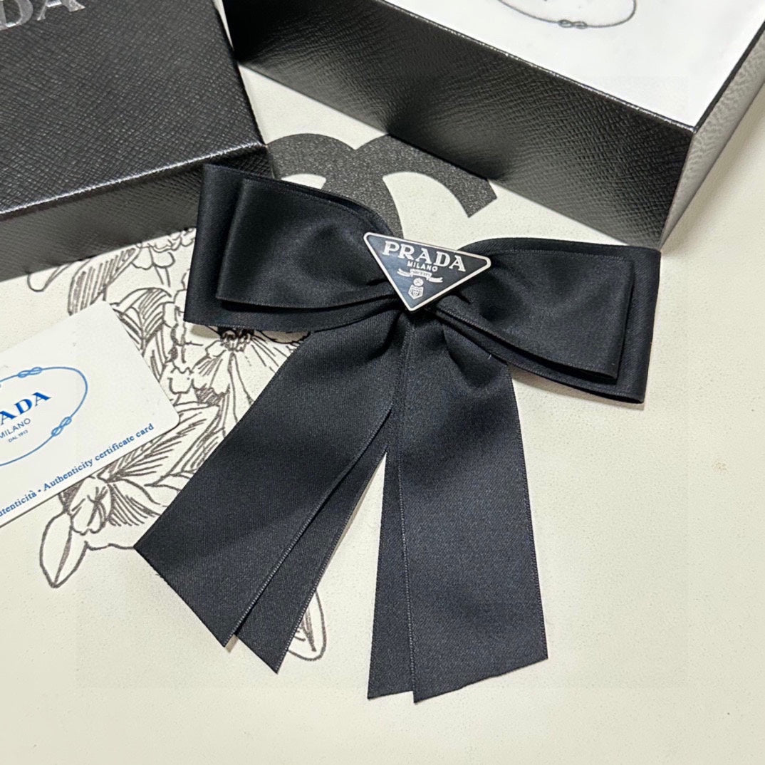 PRADA BOW HAIR CLIP IN BLACK RE-NYLON 423593