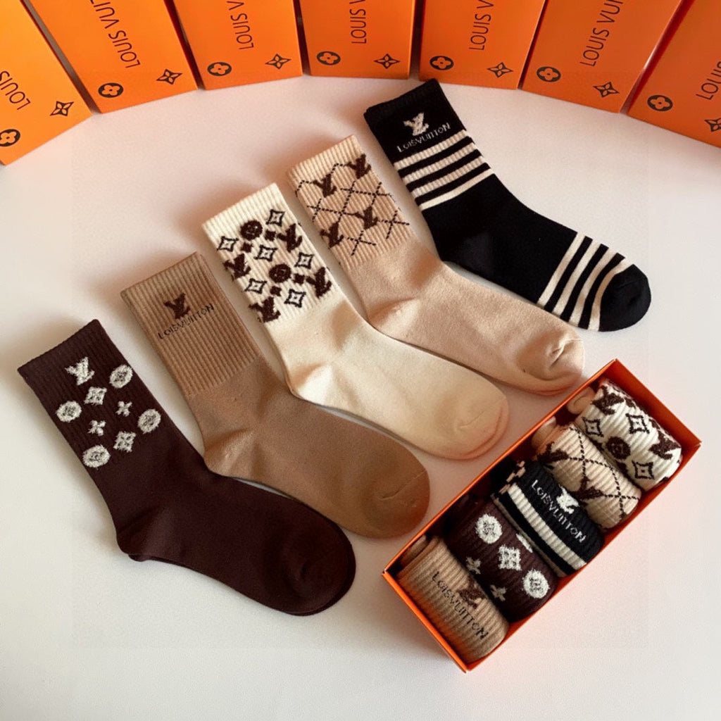 LOUIS VUITTON CREW SOCKS 423801 (1 BOX)