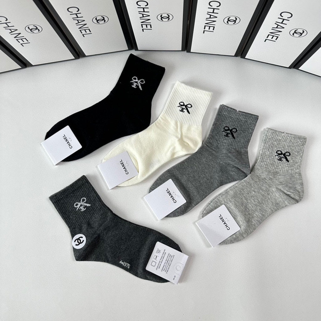 CHANEL LOW-CUT SOCKS 423834 (1 BOX)