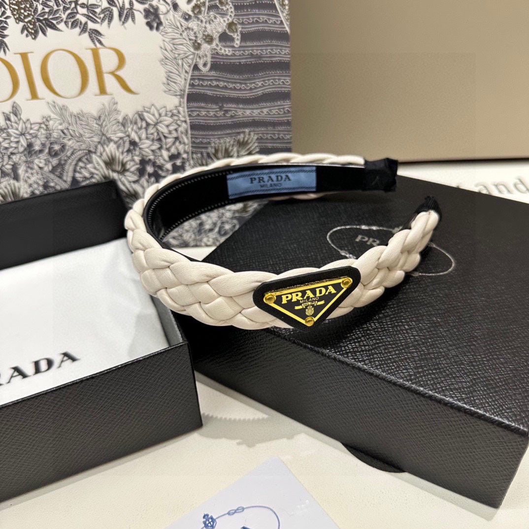 PRADA BRAIDED HAIRBAND IN WHITE SOFT LAMBSKIN 432845