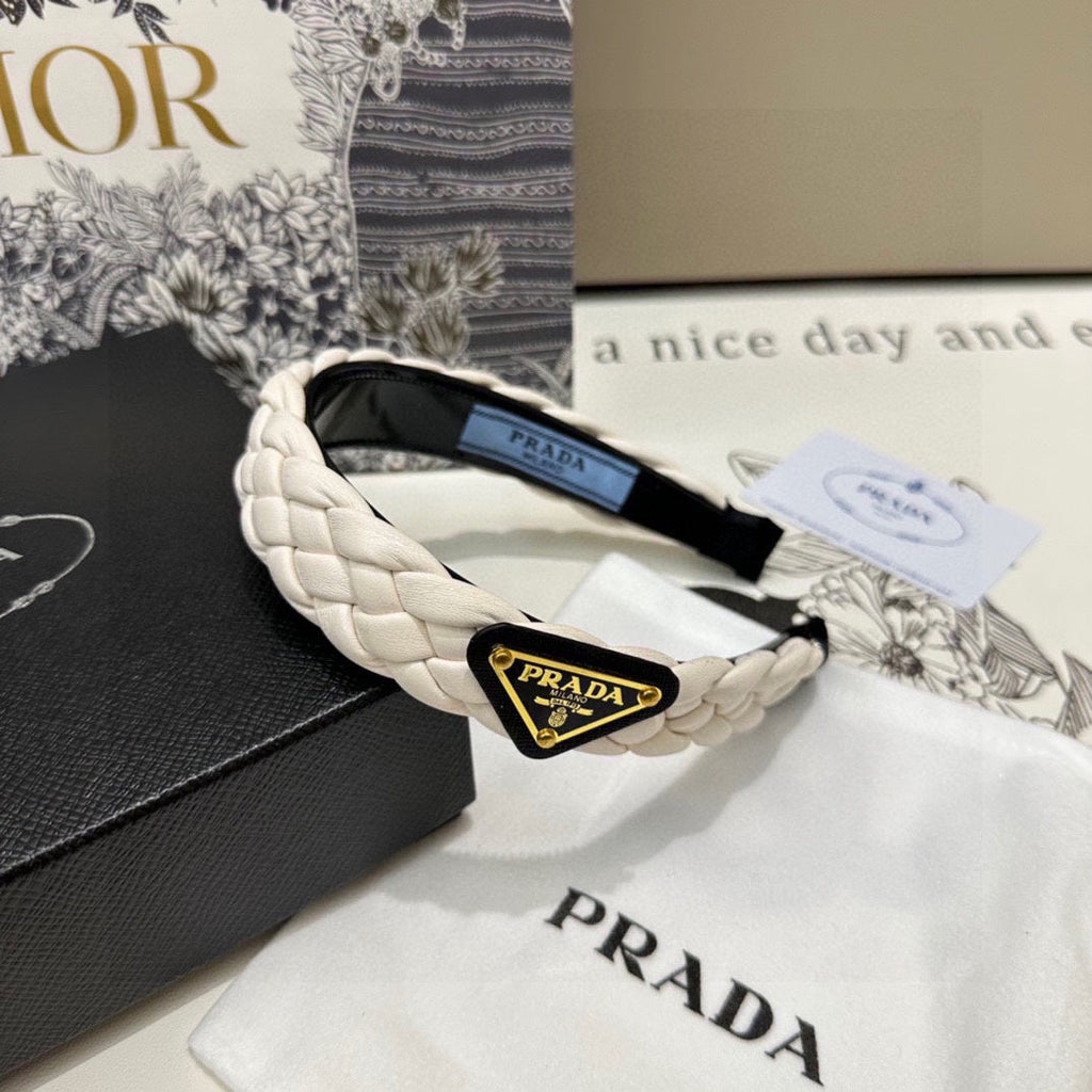 PRADA BRAIDED HAIRBAND IN WHITE SOFT LAMBSKIN 432845