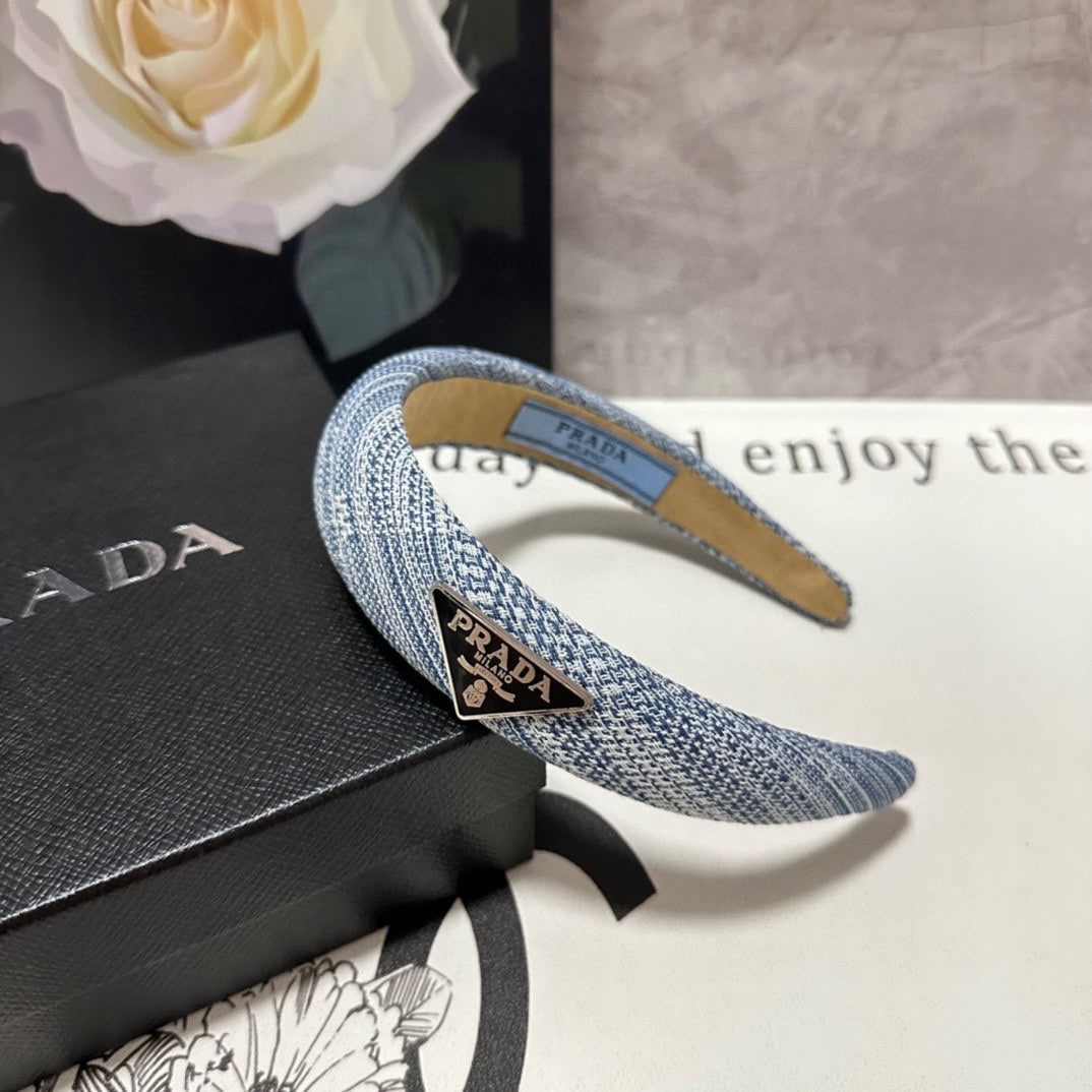 PRADA THICK HEADBAND IN BLUE MIX WHITE KNITTED FABRIC 432807