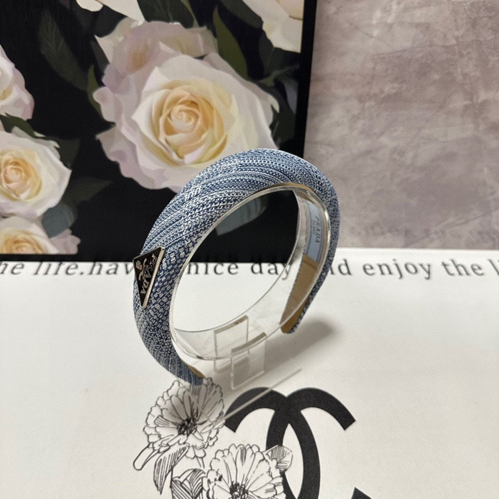 PRADA THICK HEADBAND IN BLUE MIX WHITE KNITTED FABRIC 432807