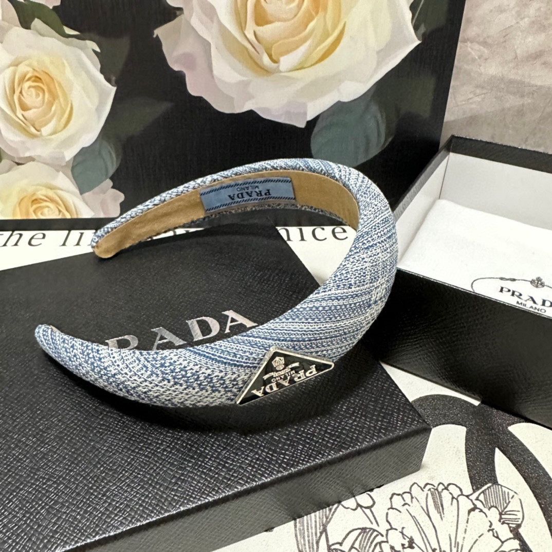 PRADA THICK HEADBAND IN BLUE MIX WHITE KNITTED FABRIC 432807
