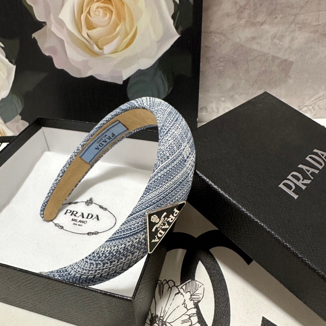 PRADA THICK HEADBAND IN BLUE MIX WHITE KNITTED FABRIC 432807