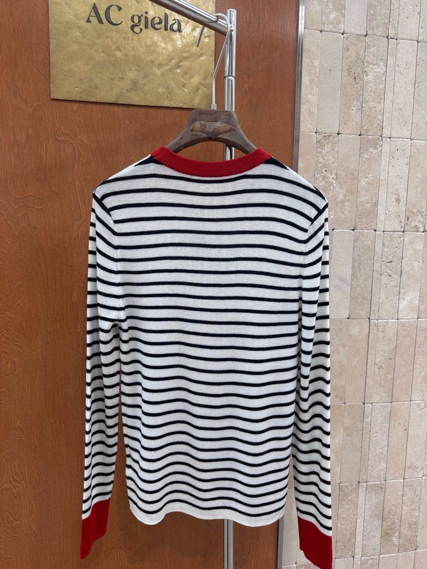 MIUMIU KNITTED T-SHIRT STYLE 759