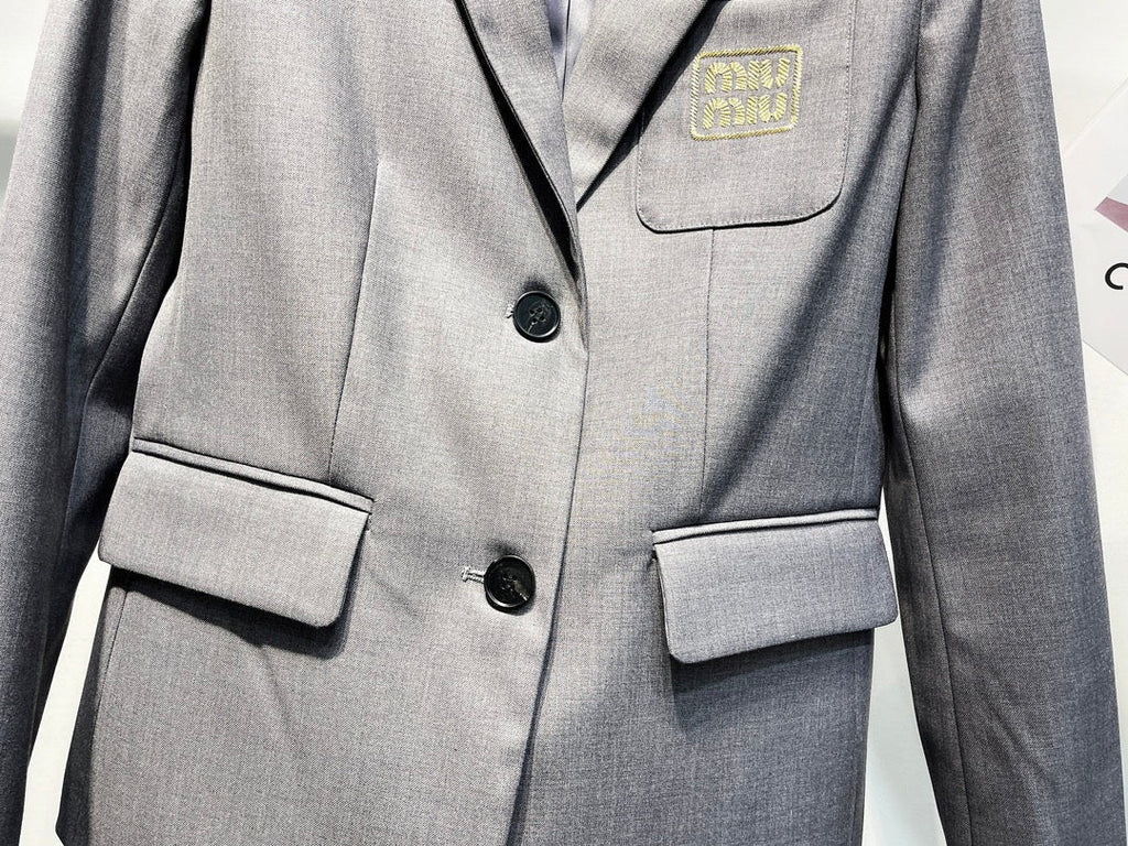 MIUMIU BLAZER STYLE 597