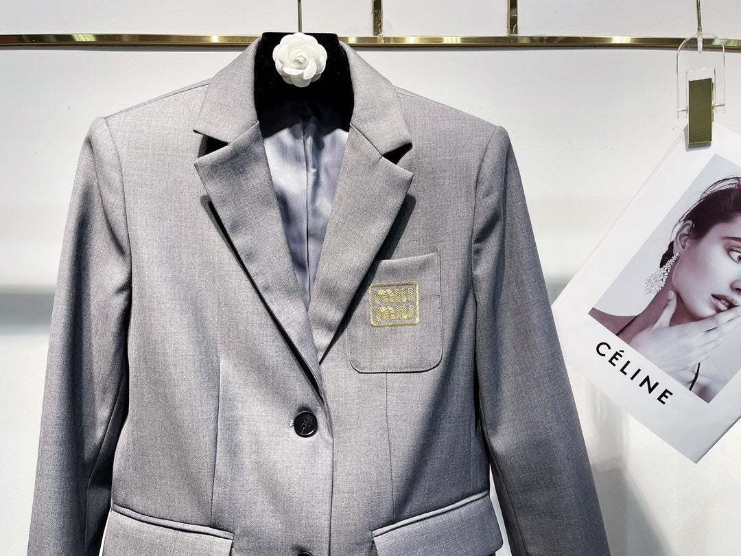 MIUMIU BLAZER STYLE 597