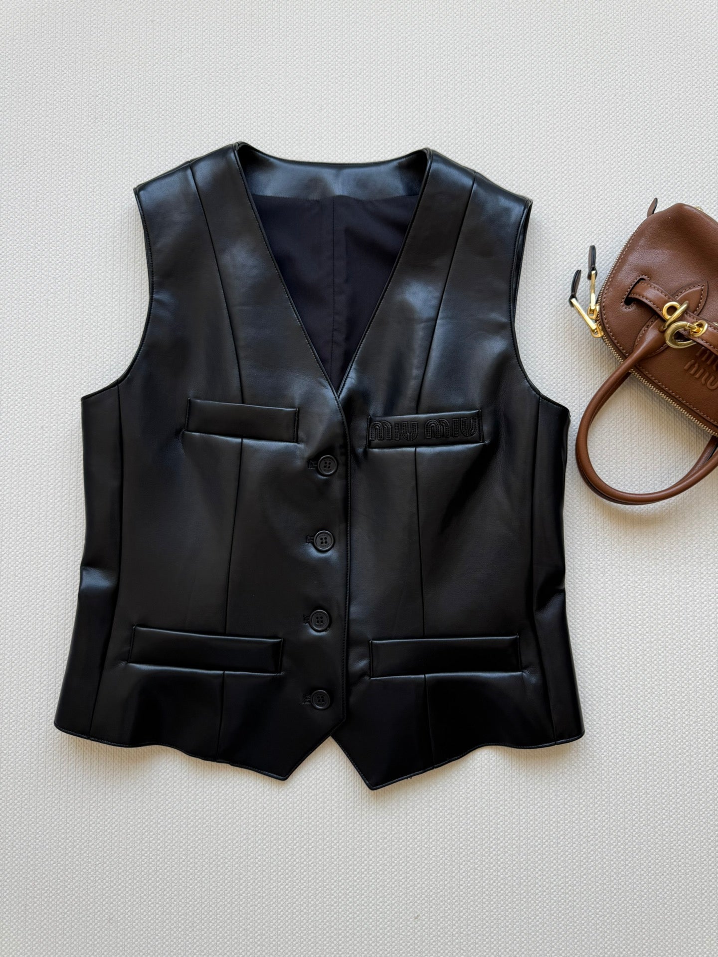 MIUMIU LEATHER VEST STYLE 728