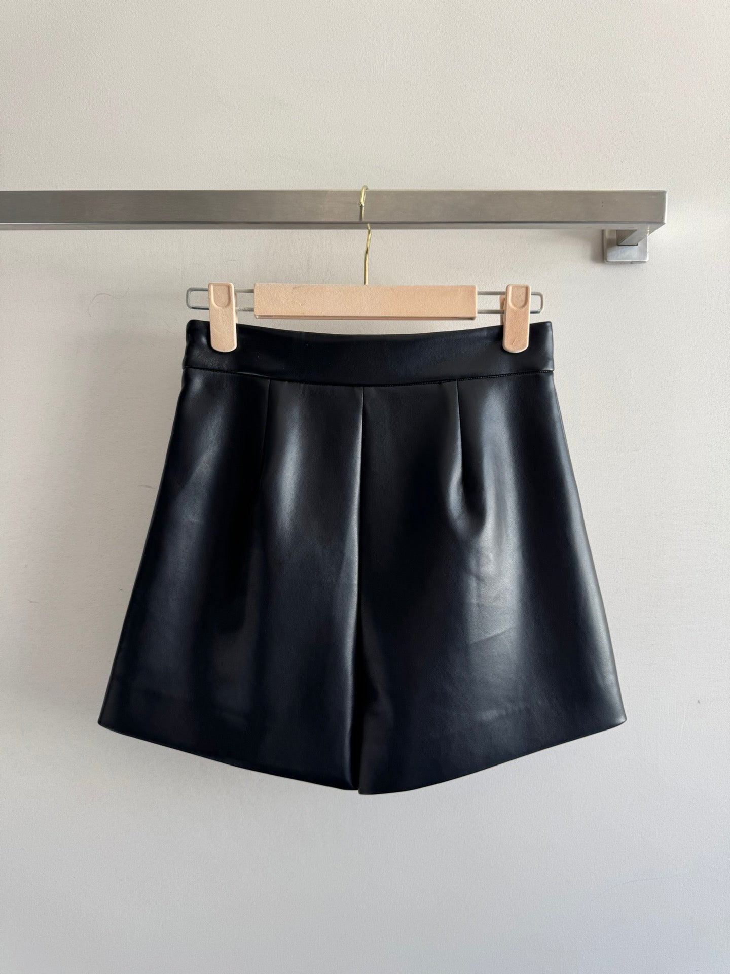 MIUMIU SKORT STYLE 727