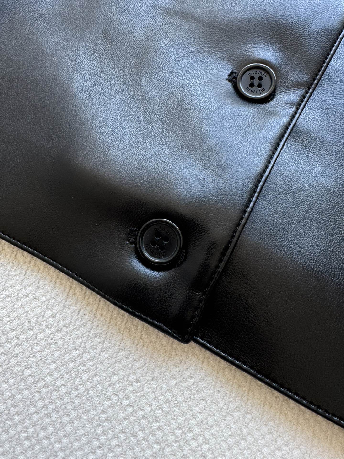 MIUMIU LEATHER VEST STYLE 726
