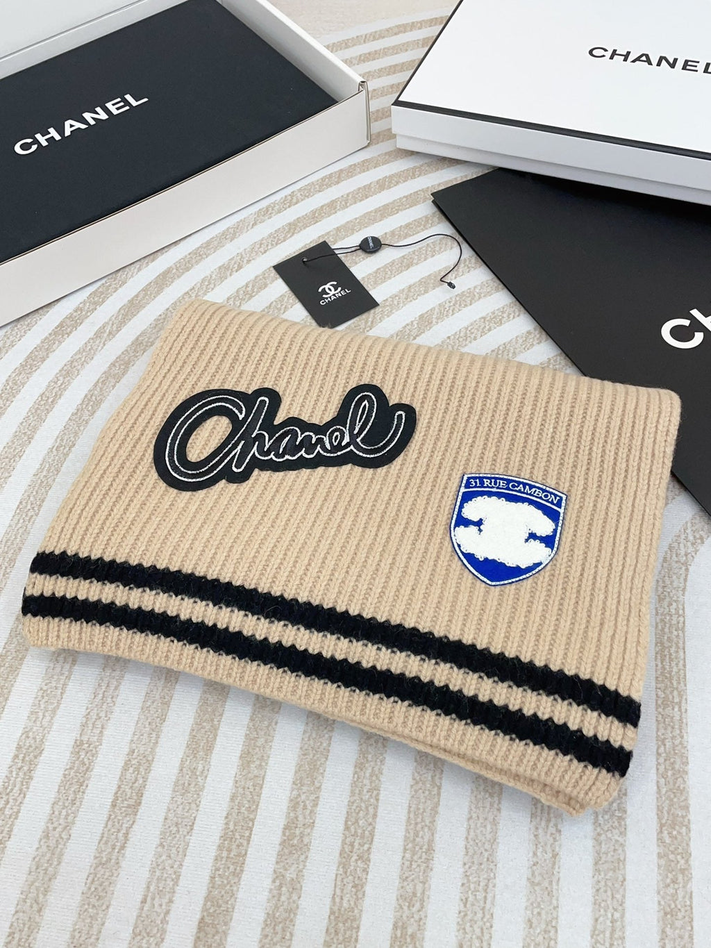 CHANEL SCARF 180 CM IN TAN BEIGE PURE CASHMERE WITH STICKER 390000