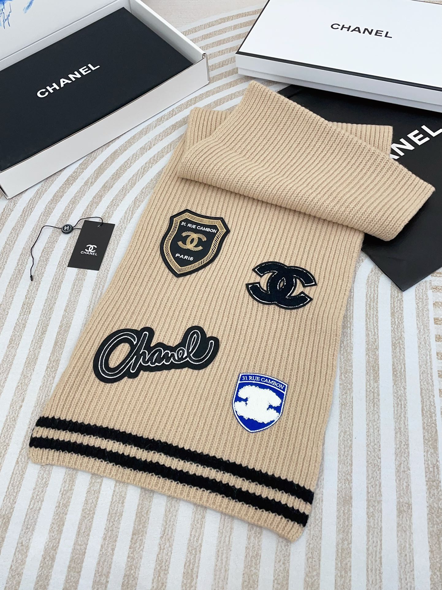 CHANEL SCARF 180 CM IN TAN BEIGE PURE CASHMERE WITH STICKER 390000