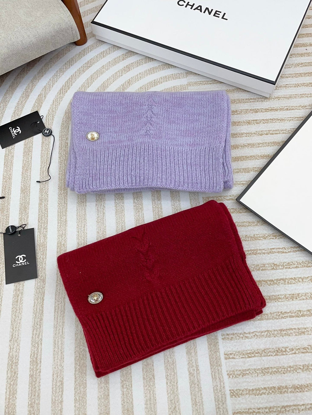 CHANEL SCARF 180 CM IN RUBY RED CASHMERE 398266