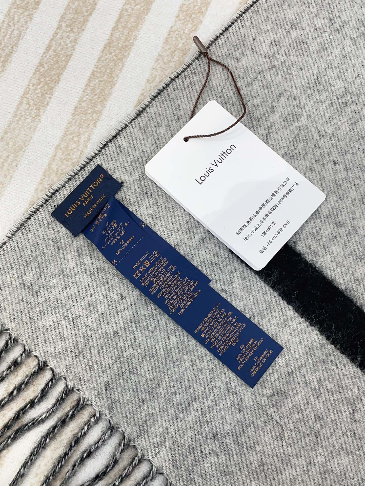 LOUIS VUITTON MONOGRAM SCARF 210 CM IN BLACK MIX WHITE CASHMERE 398283