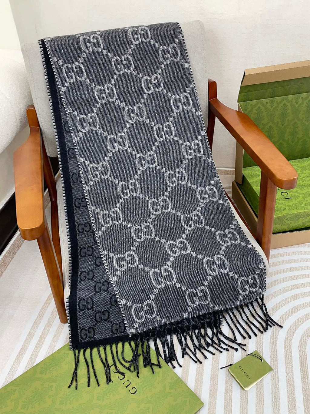 GUCCI JACQUARD WOOL SCARF BLACK 398285