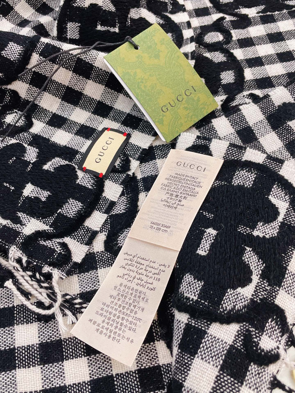 GUCCI SCARF 220 CM IN BLACK MIX WHITE WOOL 401165