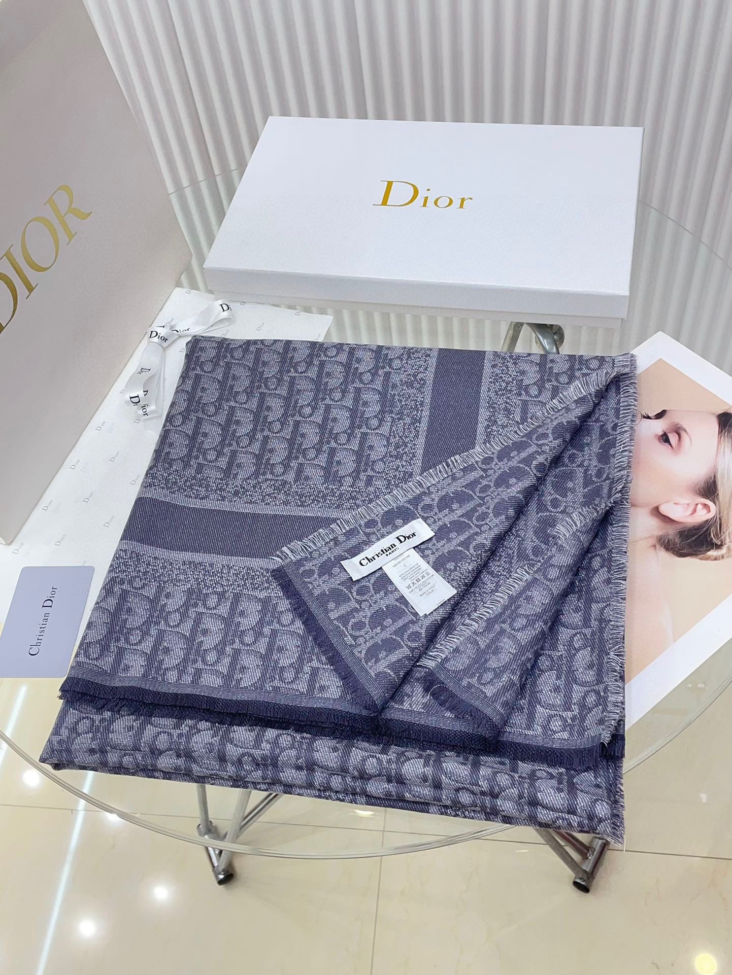 DIOR SQUARE SCARF 140 CM IN COOL GRAY WOOL AND SILK 408661