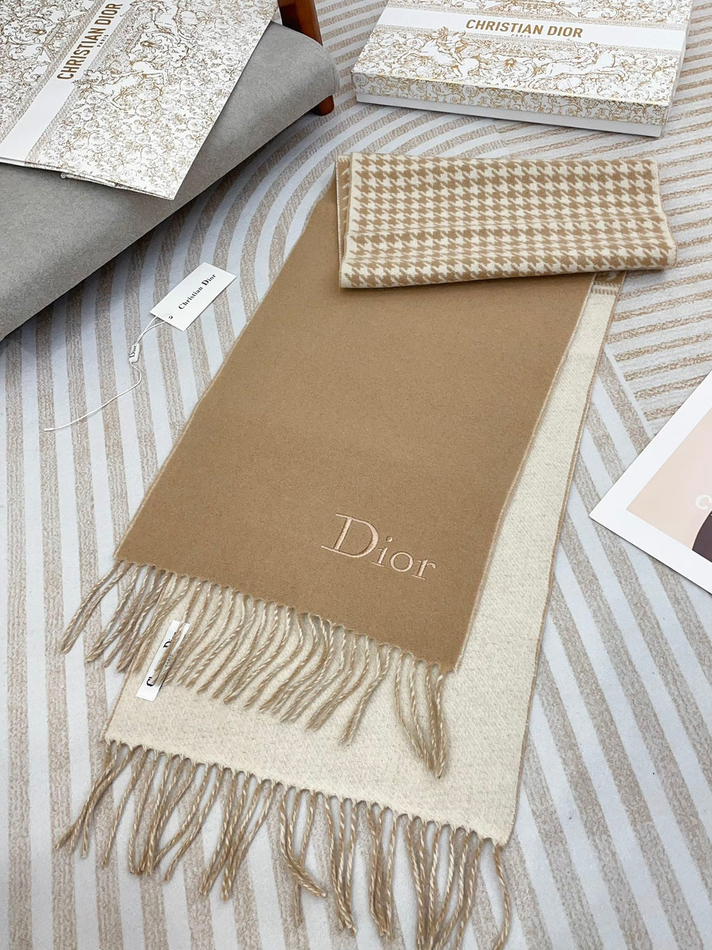 DIOR SCARF 180 CM IN CAMEL BEIGE CASHMERE 419820