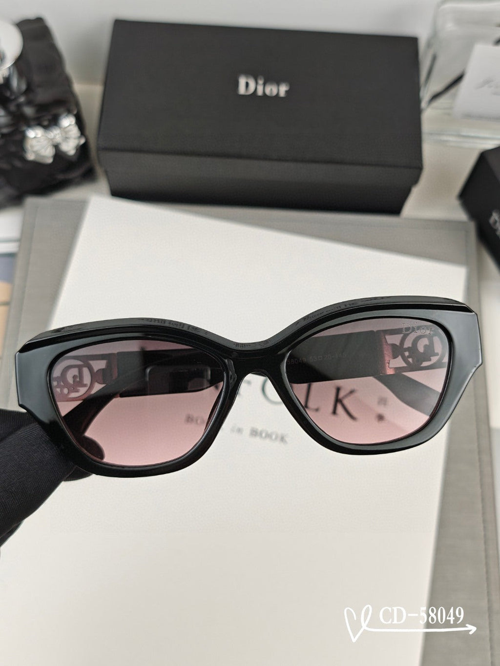 DIOR CAT EYE SUNGLASS 58049 IN ACETATE