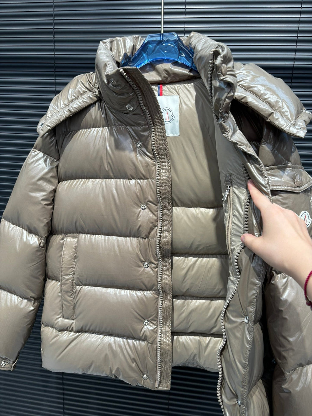 MONCLER 25S DOWN JACKET 378