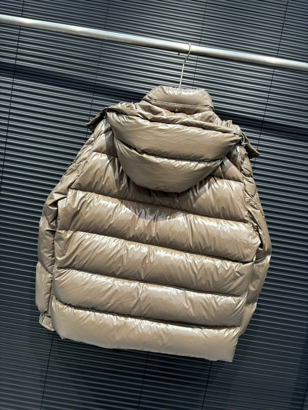 MONCLER 25S DOWN JACKET 378