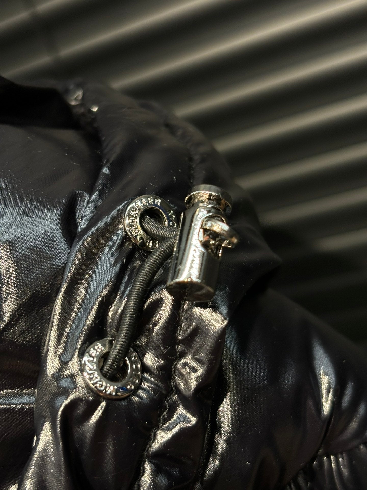 MONCLER 25S DOWN JACKET 377