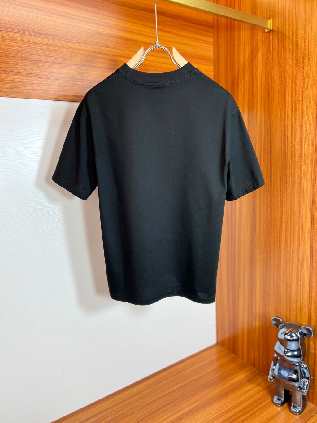 LOUIS VUITTON LV T-SHIRT IN BLACK PURE COTTON COLORFUL LOGO 238924