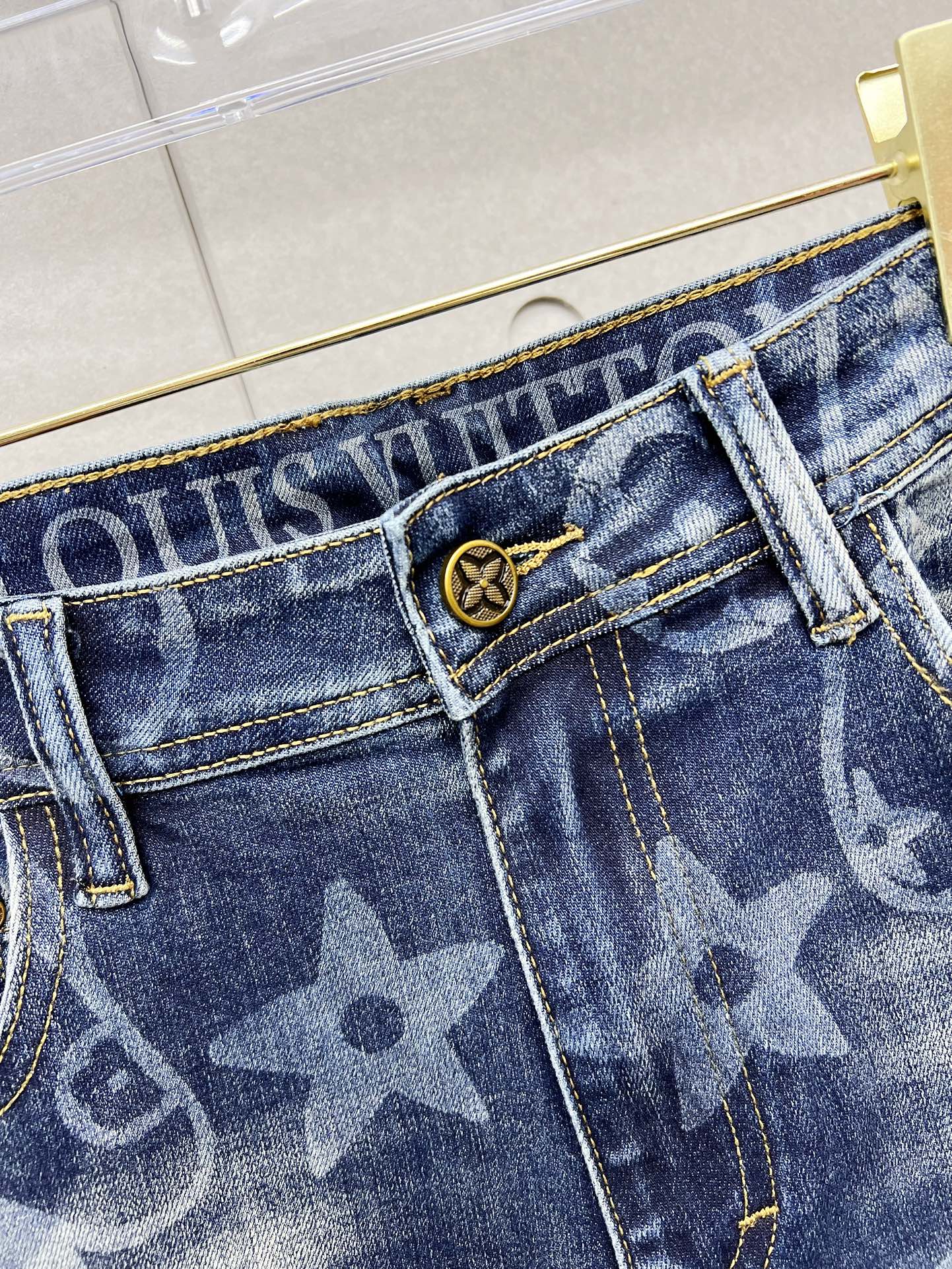 LOUIS VUITTON LV BLUE MONOGRAM DENIM JEAN 239499