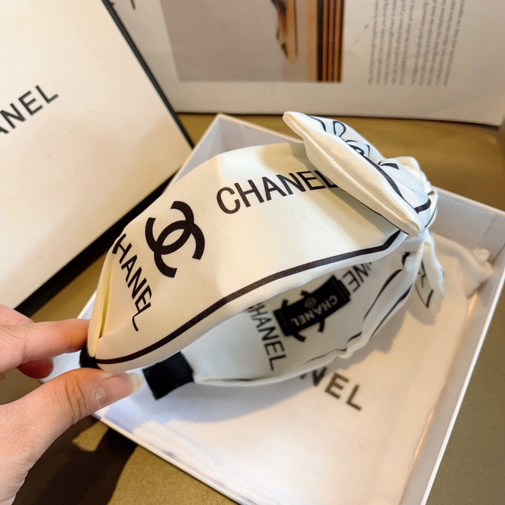 CHANEL WHITE MIX BLACK SILK HAIRBAND 358256
